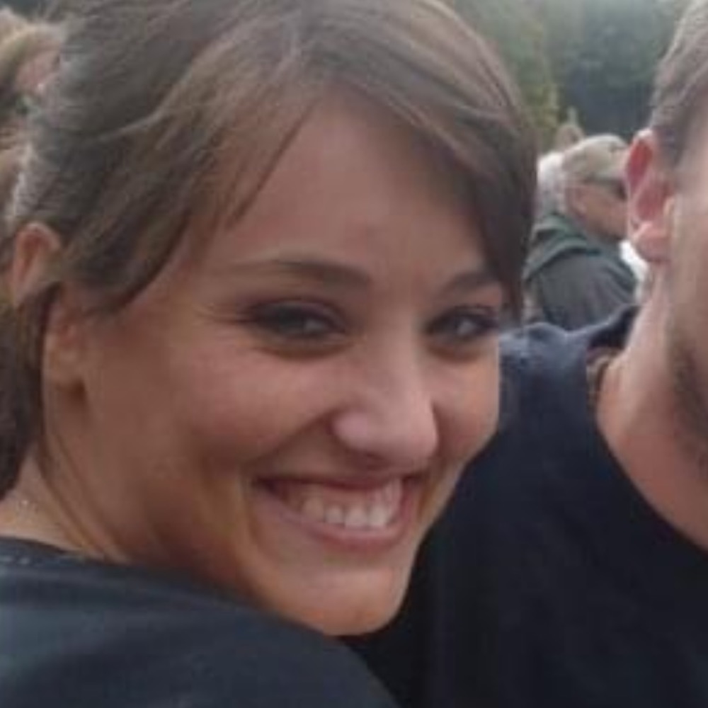 Meet your Posher, Abigail